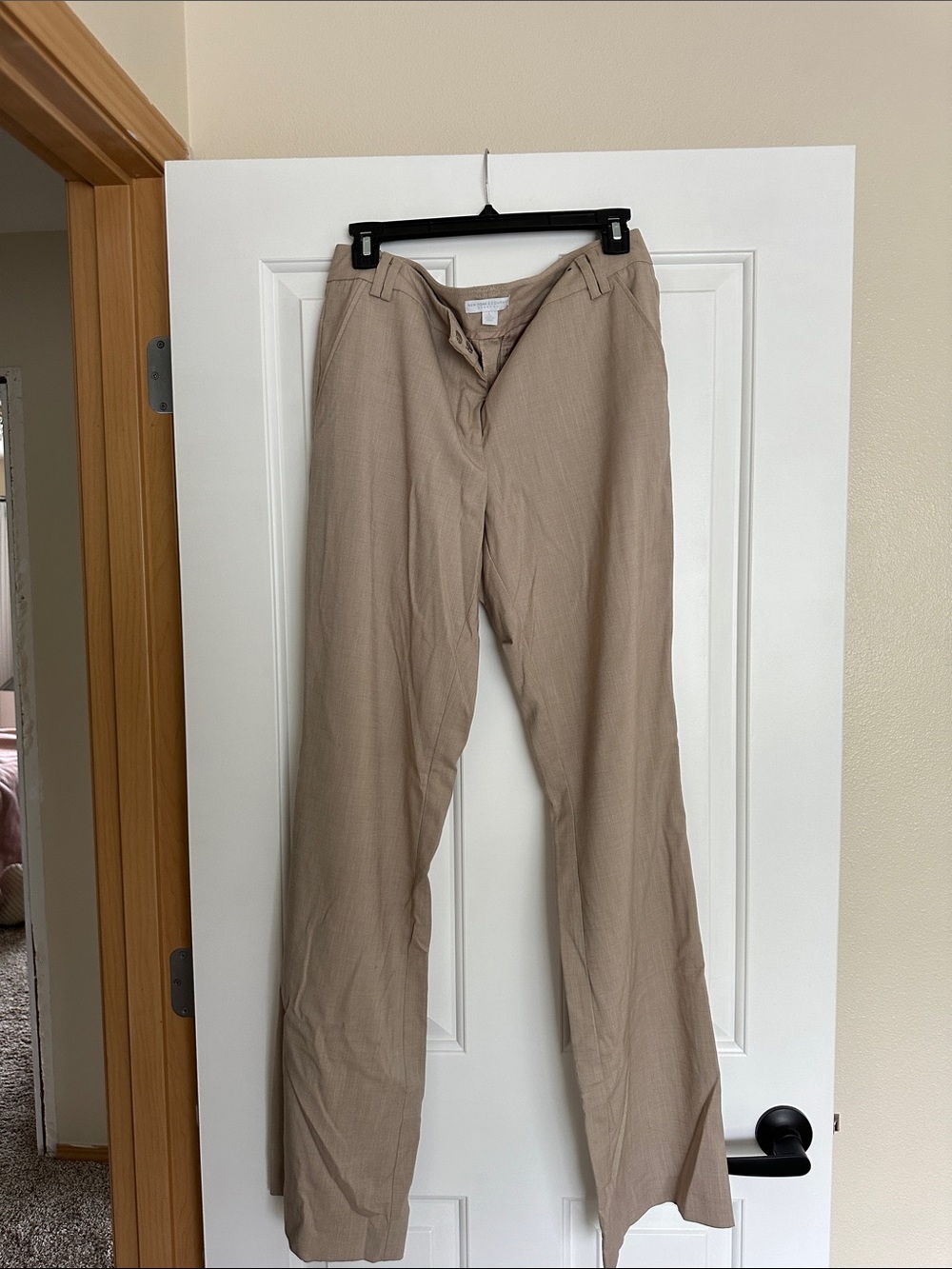 New York & Company Women's Beige/Tan Dress Pants